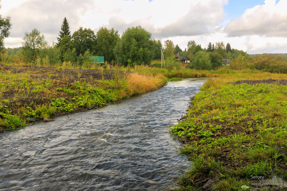 Река в деревне - Сергей Винтовкин