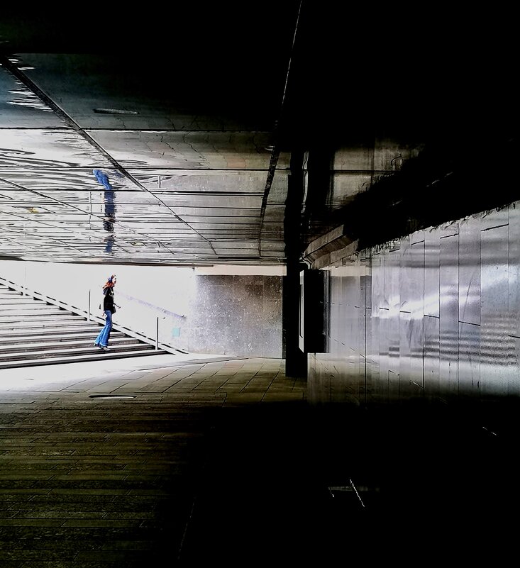 В переходе. - Любимова Ольга 