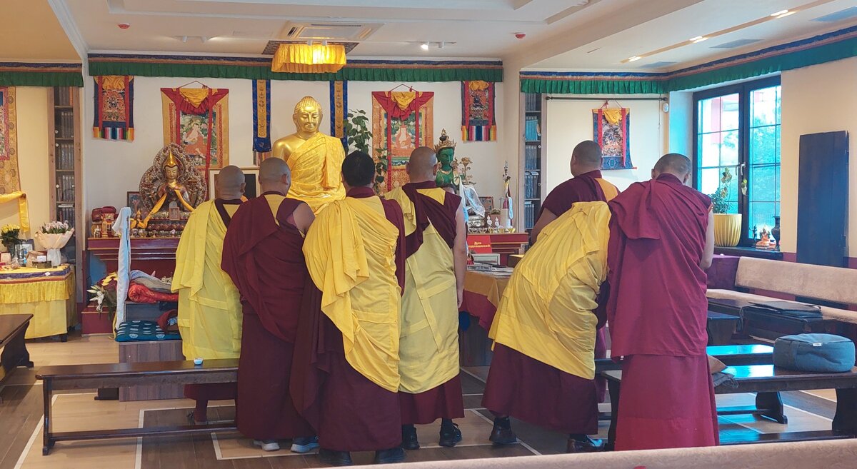 перед молитвой - ИРЭН@ .