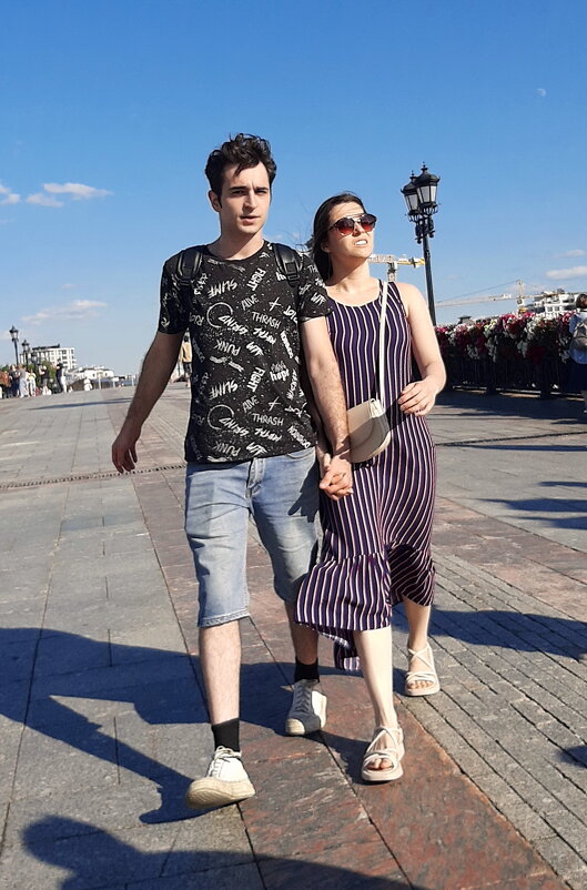 *** - Владимир Захаров