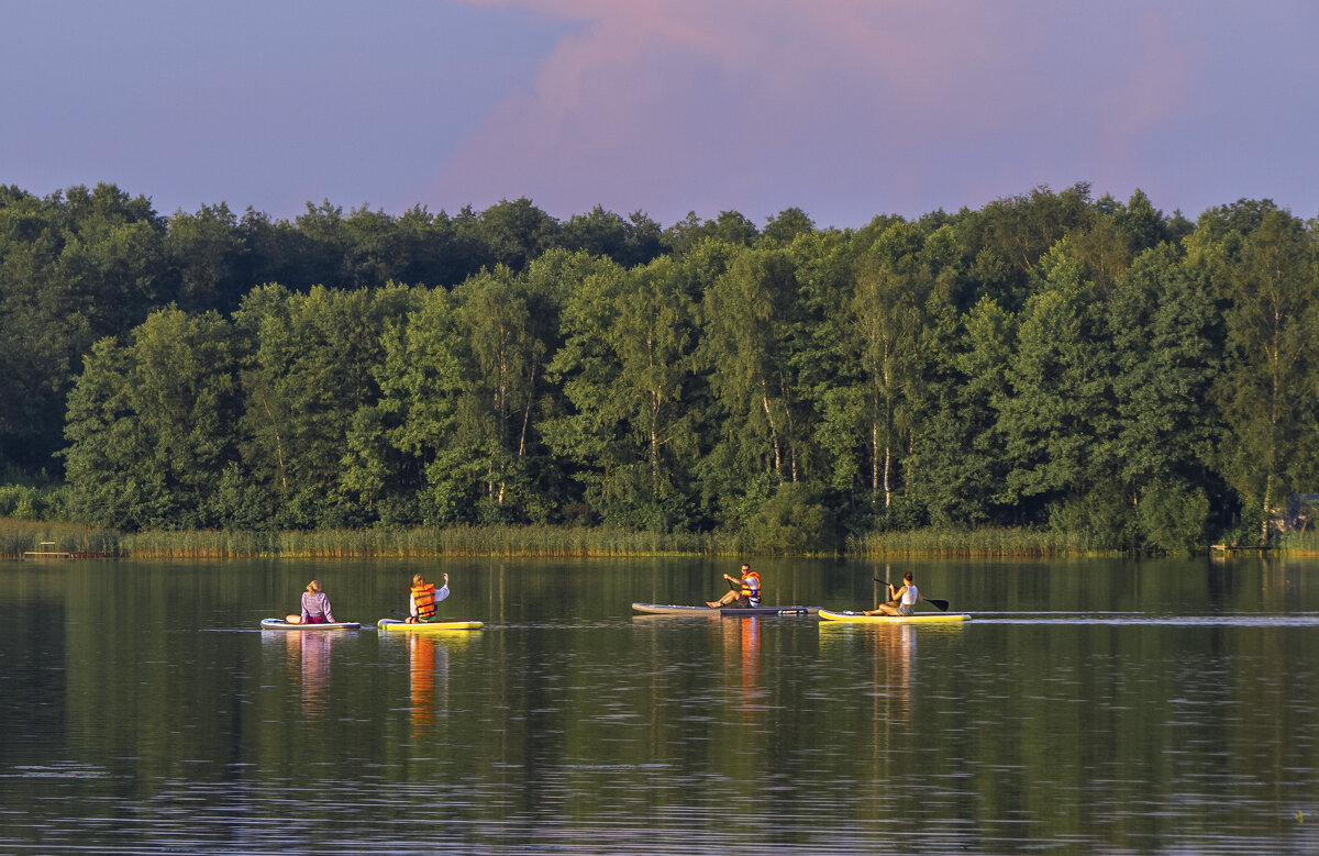 Катание на сапах на Введенском озере - Сергей Цветков Катание на сапах на Введенском озере - Сергей Цветков