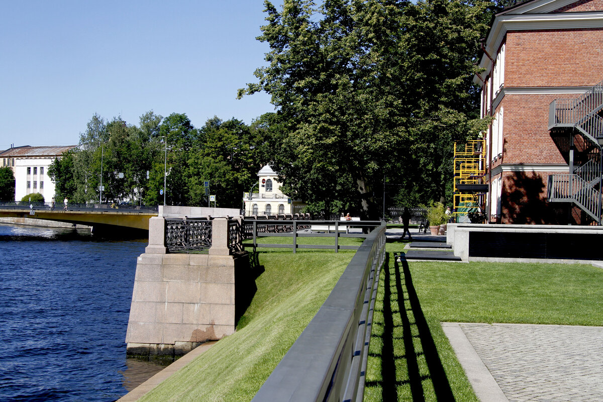 В Новой Голландии - Евгений Шафер В Новой Голландии - Евгений Шафер