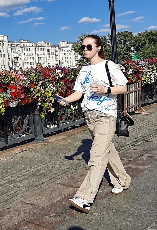 *** - Владимир Захаров