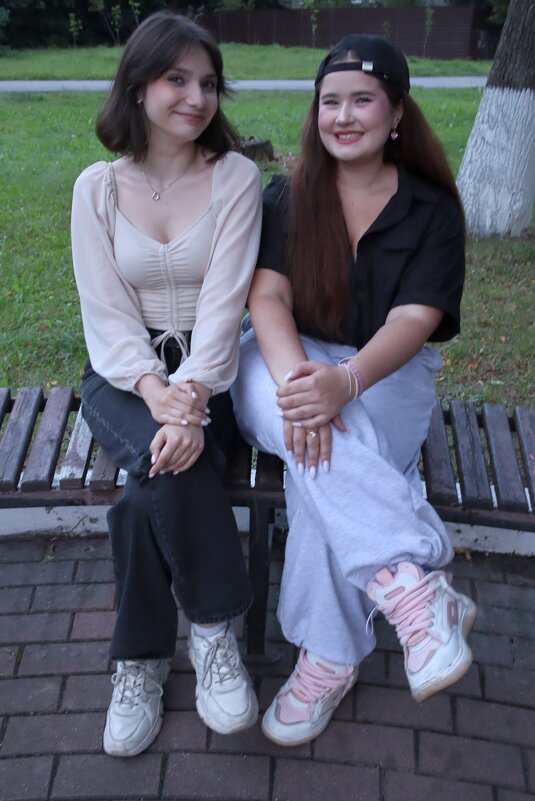 Двойной портрет возле аллей Соловьи - Евгений 