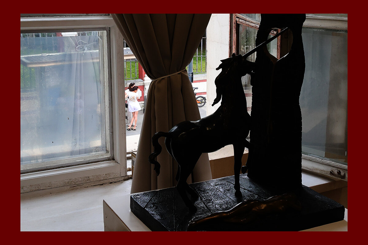 Поход на выставку Дали и Пикассо - Сергей Премонишын Поход на выставку Дали и Пикассо - Сергей Премонишын