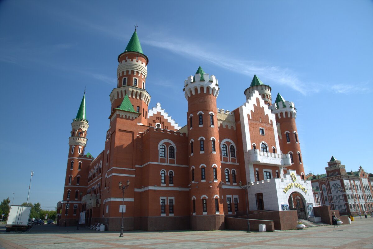 Копия замка в Йошкар-Оле - Танзиля Завьялова