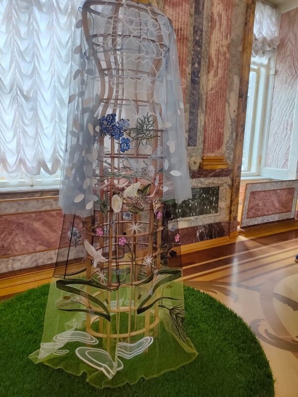 Санкт-Петербург. На выставке "Жизнь замечательных собак" в музее - Ирэн Санкт-Петербург. На выставке "Жизнь замечательных собак" в музее - Ирэн