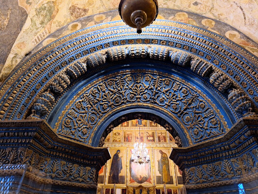 В храме - Наталья 