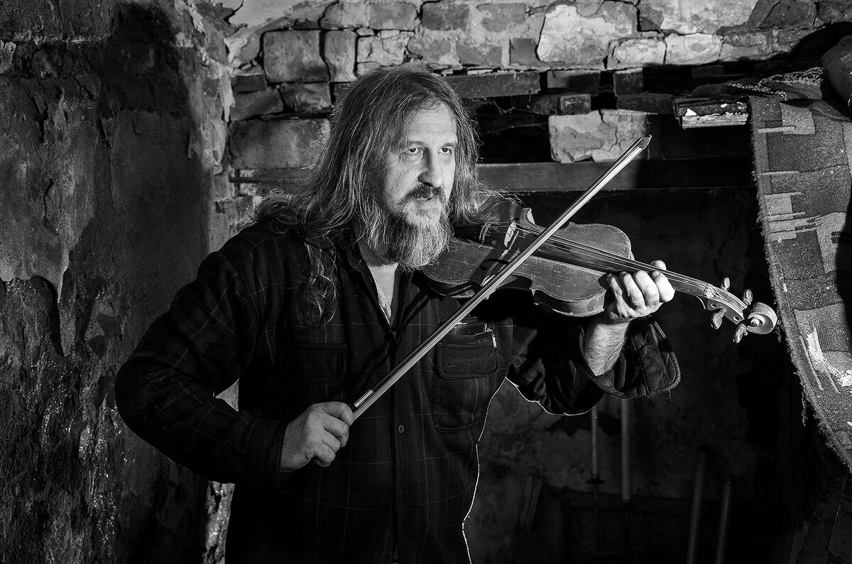 "Мелодии из подвала" - Давид Манакьян