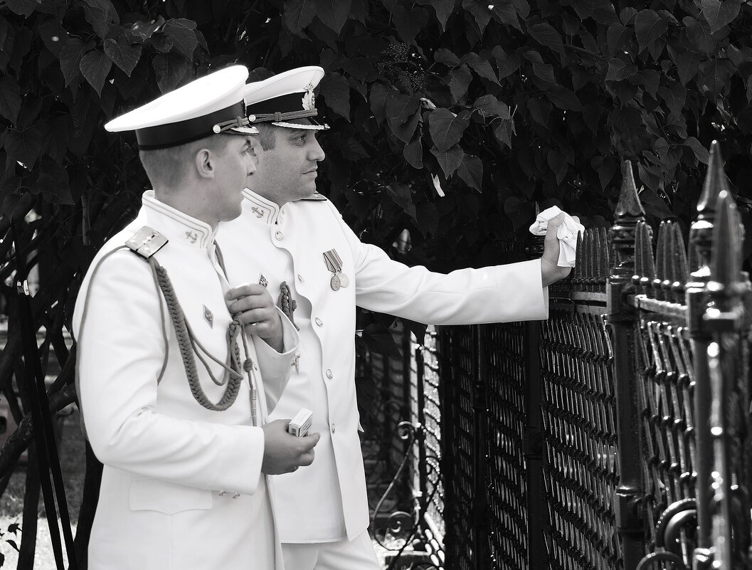 *** - Виктор Никитенко