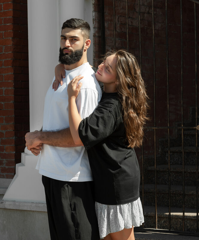 Вадим и Лиза - Батик Табуев Вадим и Лиза - Батик Табуев