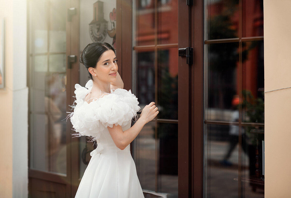 Моника - Лилия .