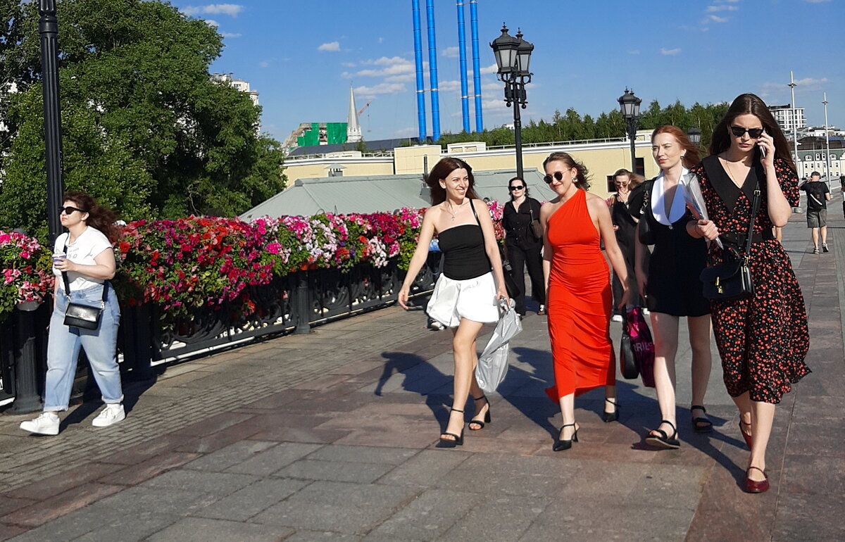 *** - Владимир Захаров