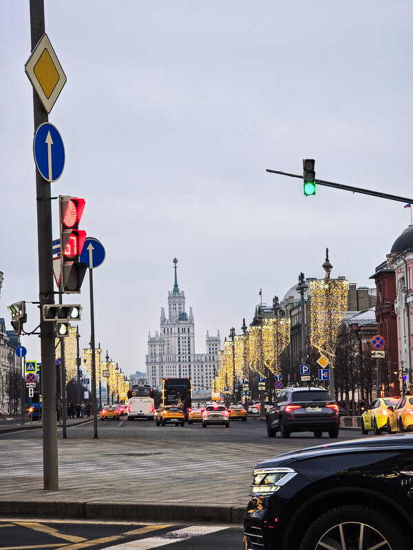 Прогулка по Москве - Zif K.