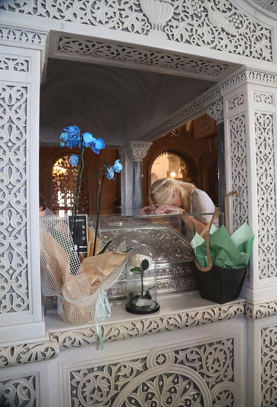 В монастыре Св. Нектариуса. На острове Эгина. - Оля Богданович