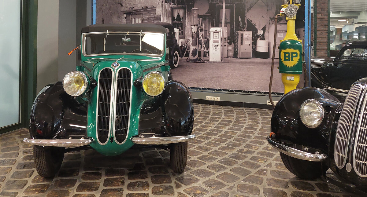 BMW 329 - ИРЭН@ .