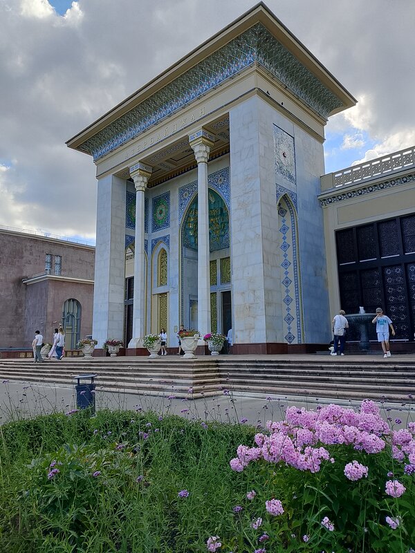 Павильон Республики Азербайджан - Татьяна 