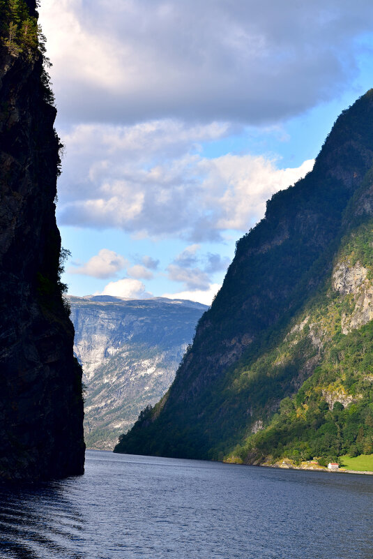 Согне-фьорд - Nina Streapan