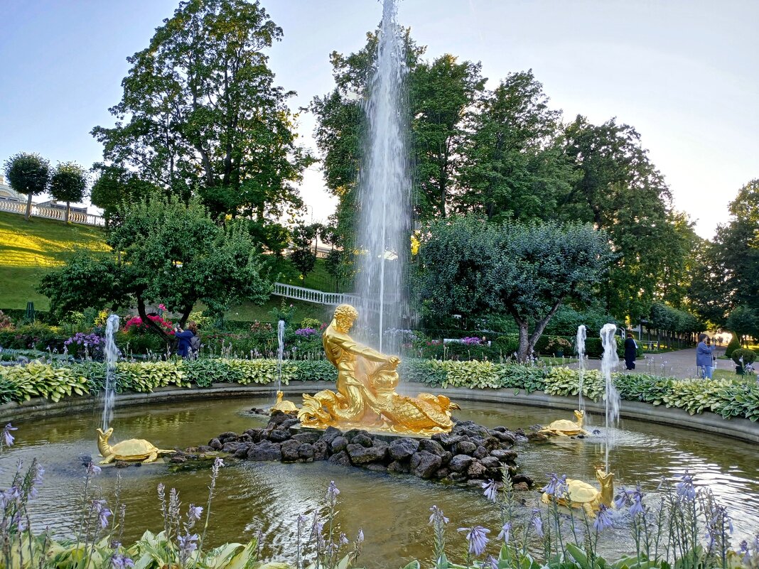 Фонтан Тритон. - Лия ☼