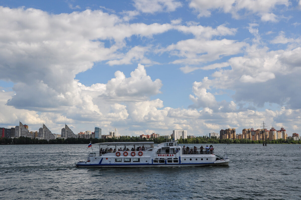 Теплоход "Надежда" - Татьяна Машошина