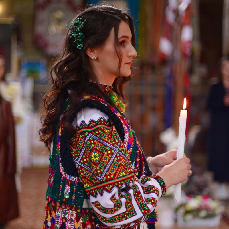 У  ХРАМІ - Степан Карачко