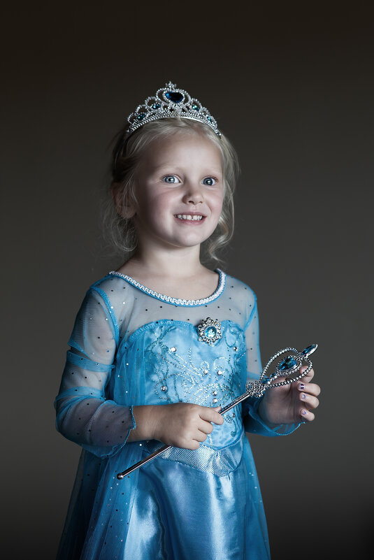 * - Александр Лисовский