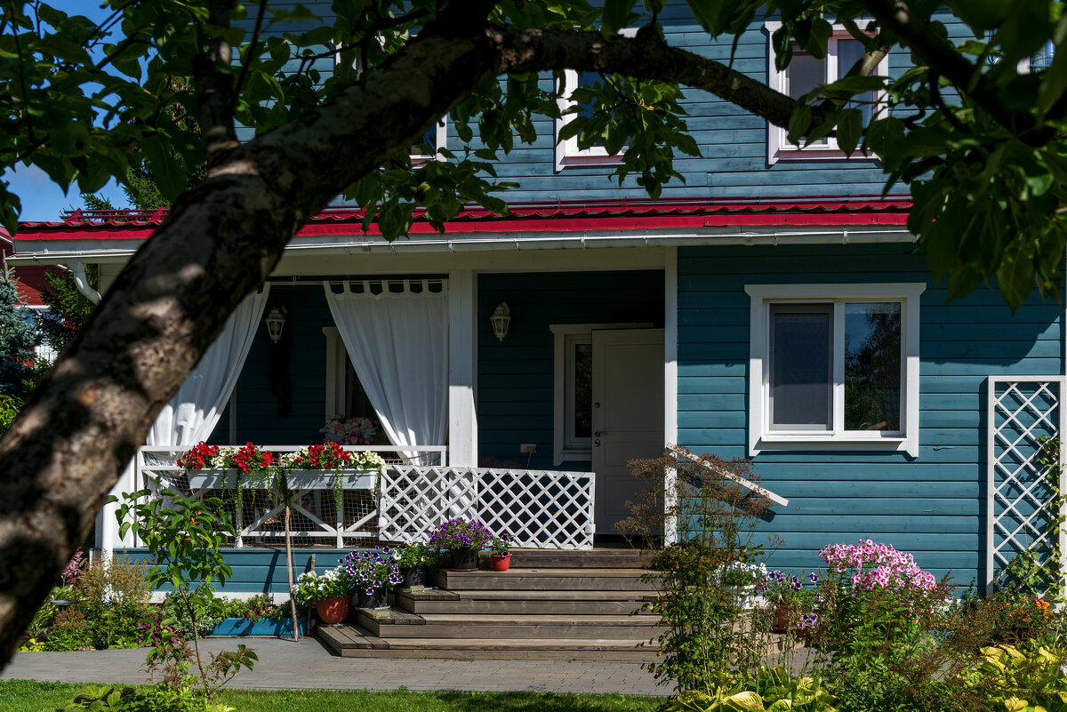 Красивый дом - Виктор Орехов Красивый дом - Виктор Орехов