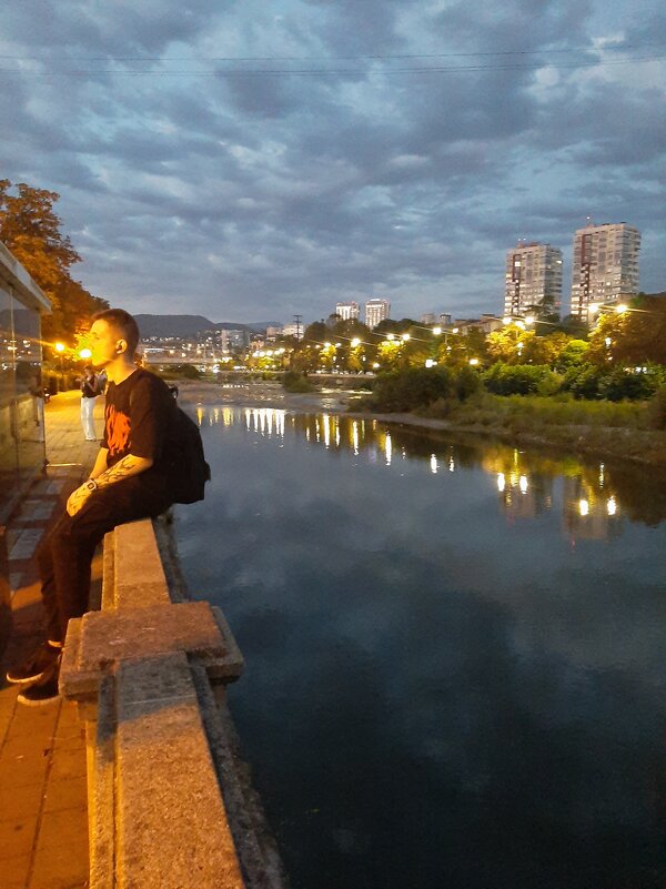 Вечерний Сочи у реки - Tata Wolf Вечерний Сочи у реки - Tata Wolf