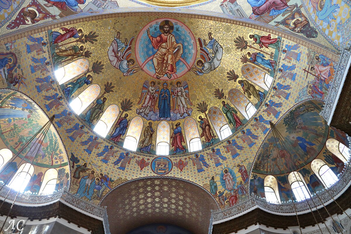 Интерьер Кронштадтского морского собора Святого Николая в Санкт-Петербурге - Любовь Сахарова