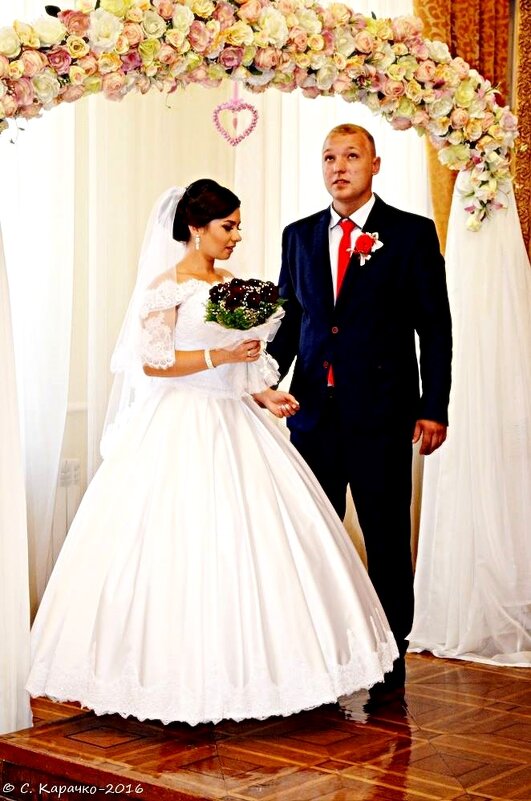 Наречений задумався - Степан Карачко