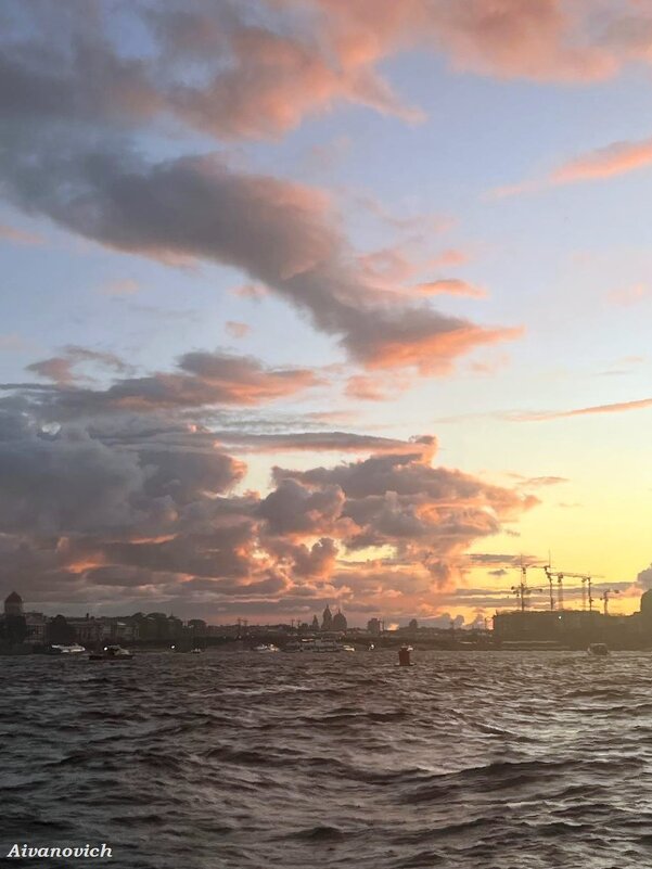 Хмурая питерская погода. - Андрей Андреев Андреев Хмурая питерская погода. - Андрей Андреев Андреев