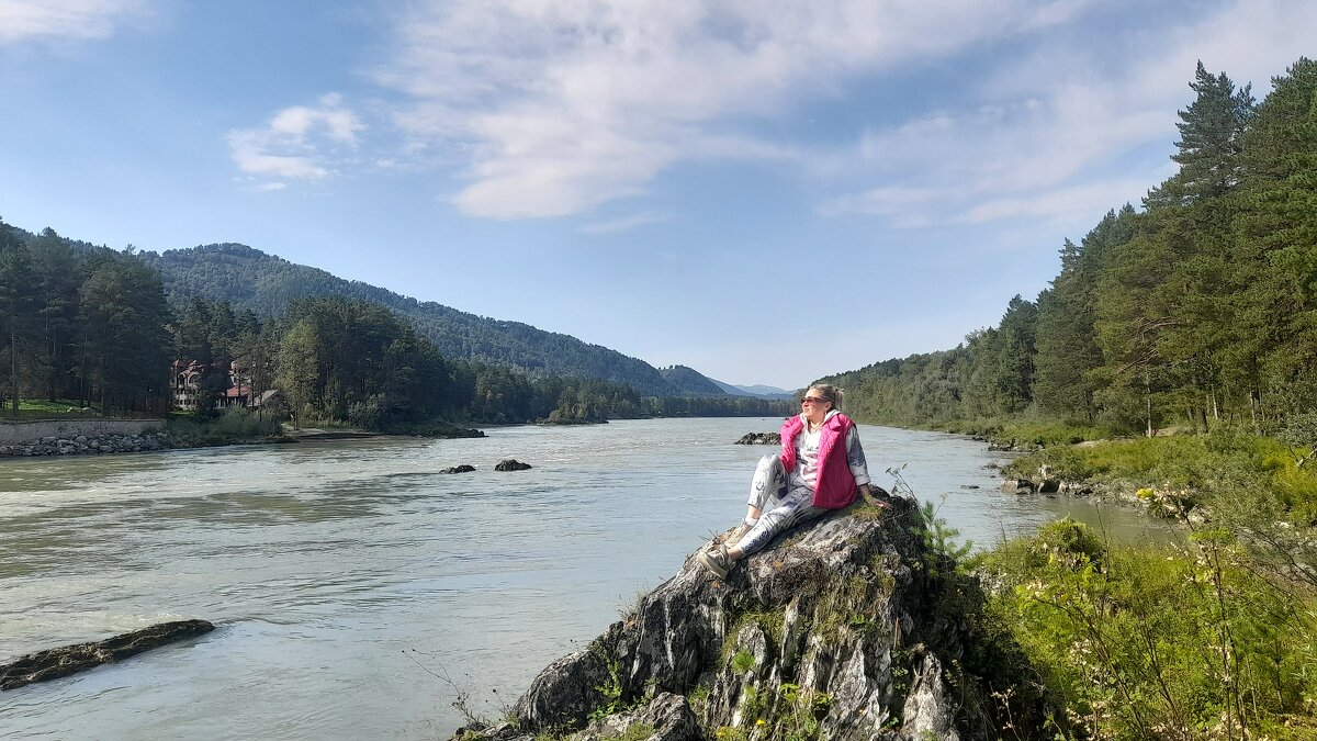 Утро на берегу Катуни . - Мила Бовкун