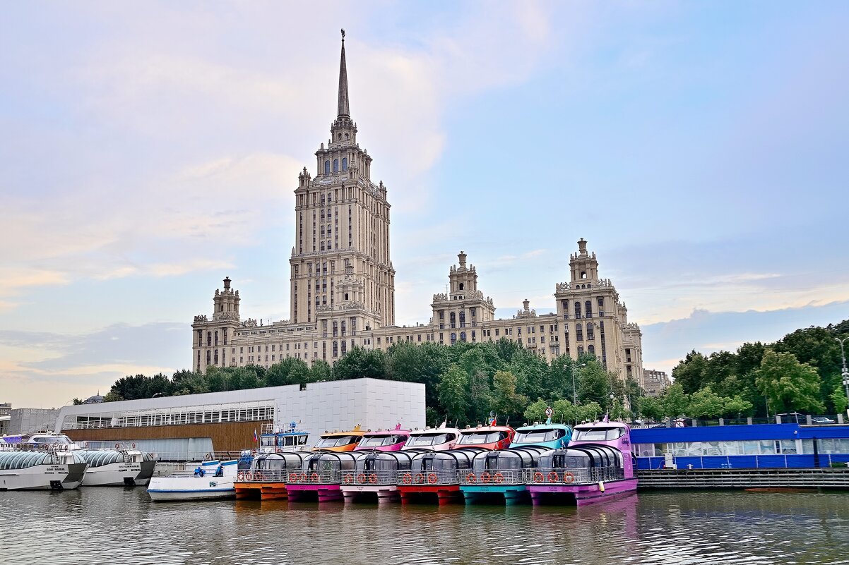 Москва. Городской пейзаж. Архитектура. - Владимир Мигонькин Москва. Городской пейзаж. Архитектура. - Владимир Мигонькин