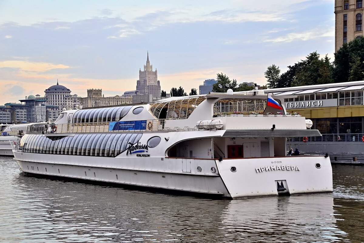 Москва. Городской пейзаж. Архитектура. - Владимир Мигонькин