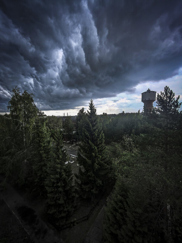 Тучи ходят хмуро - Игорь Козырин