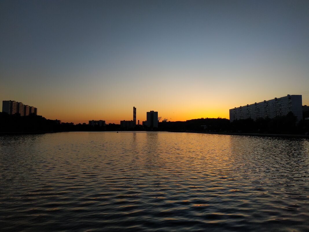 Последние тёплые денёчки лета - Андрей Лукьянов