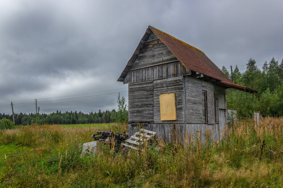 Без окон, без дверей. - Михаил "Skipper"
