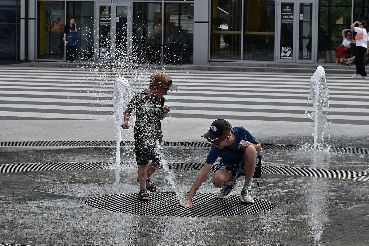 Мальчишеские забавы - Александр 