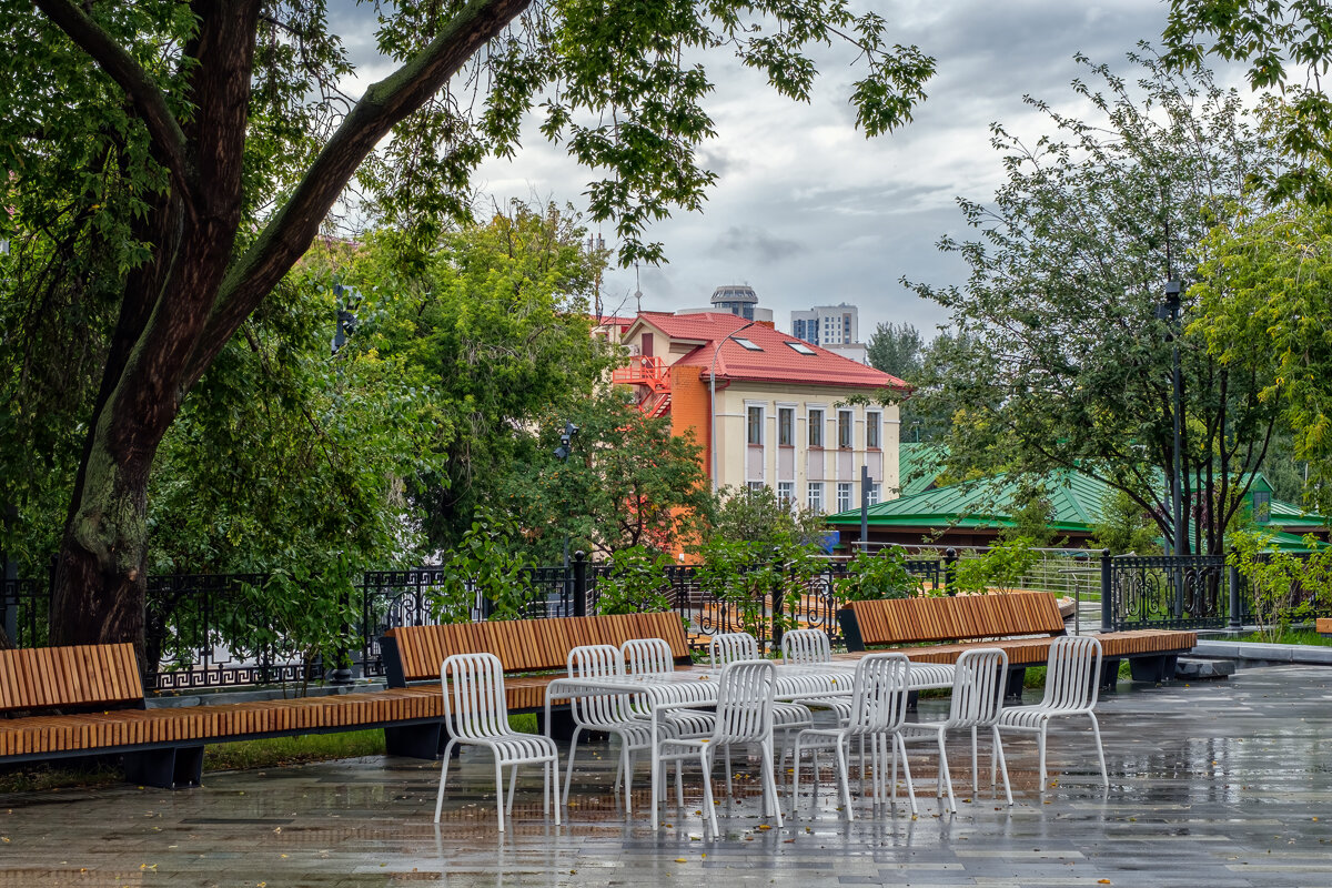 Парк Литературного квартала, Екатеринбург - Сергей Шатохин Парк Литературного квартала, Екатеринбург - Сергей Шатохин