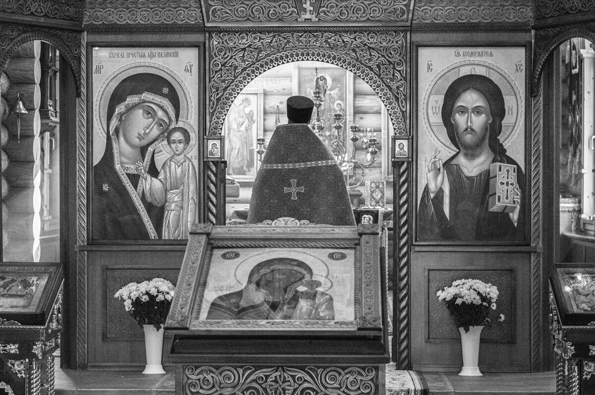 Ч/б - Павел Кореньков