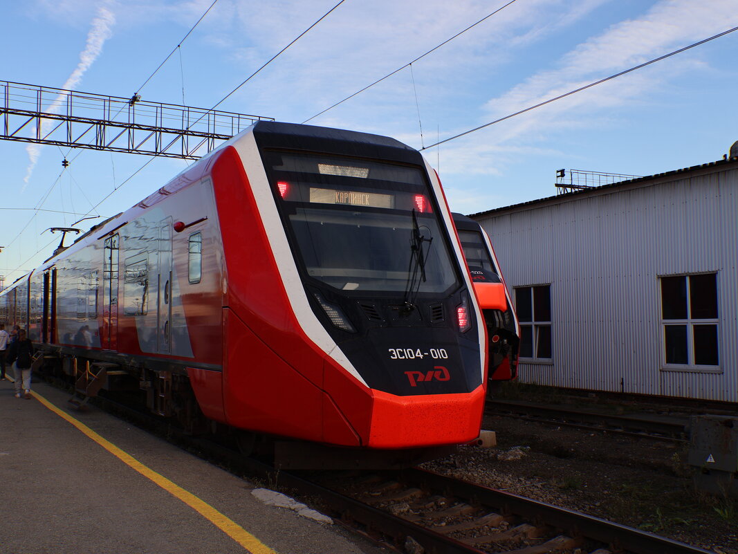 Поезд "Финист" вокзал Екатеринбурга - Иван Ермен