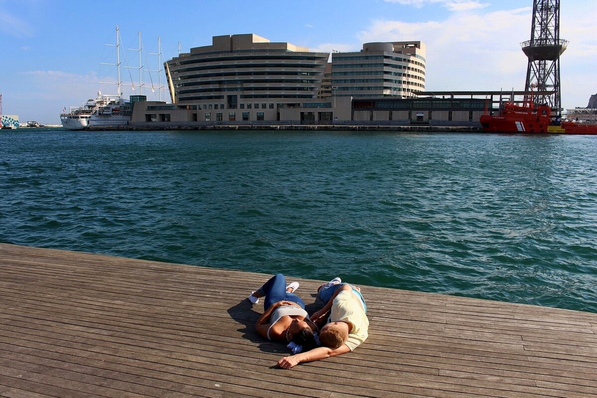 Любовь и Барселона - Юрий. Шмаков