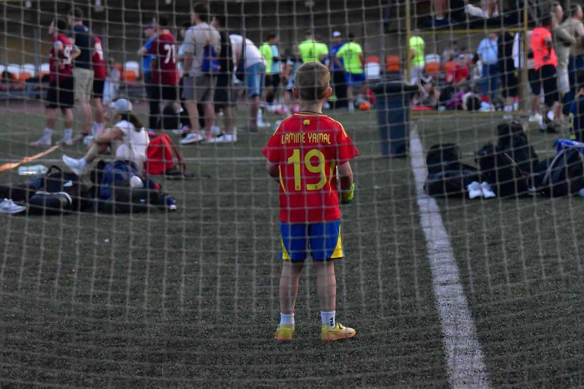 Ребёнок во взрослом мире футбола - Наталья Вязигина