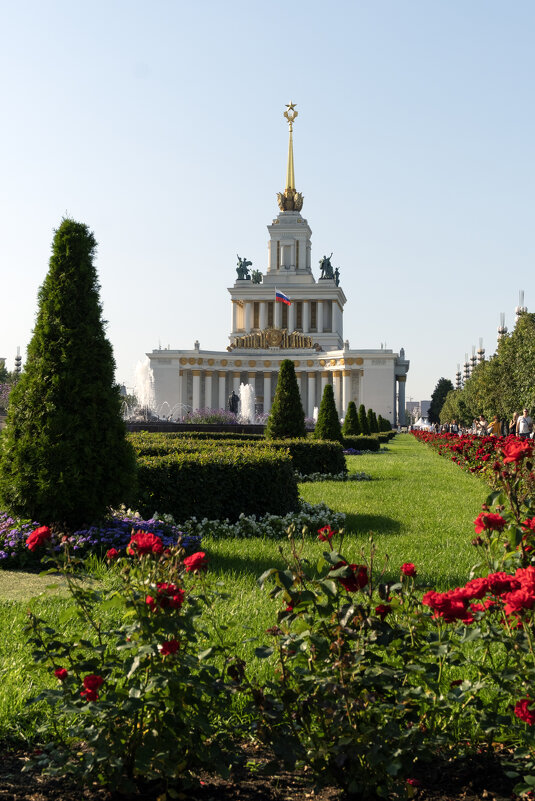 ВДНХ. Павильон № 1 «Центральный» - Dar(k) Life ВДНХ. Павильон № 1 «Центральный» - Dar(k) Life