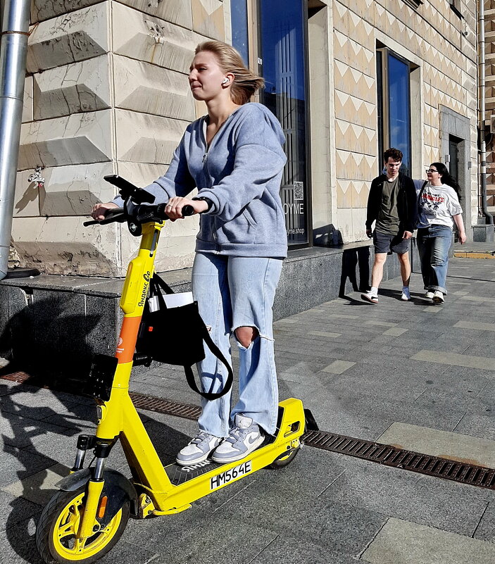 *** - Владимир Захаров