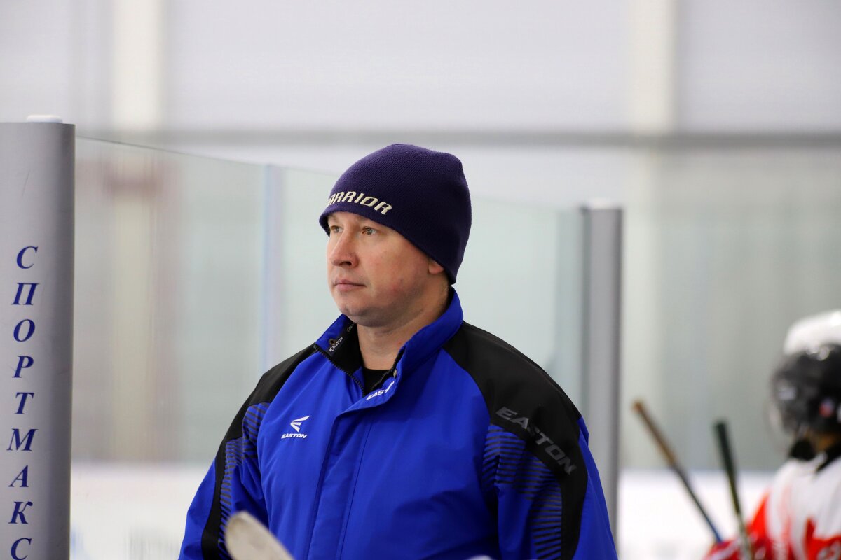 *** - Андрей Л. В.