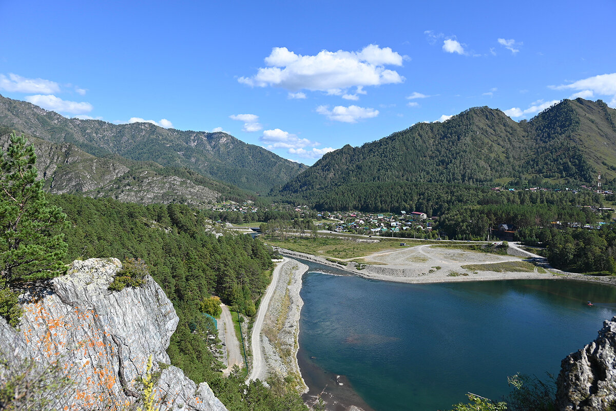 Вид на второй Чемал - Валерий Медведев