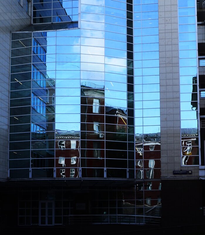 Отражение старого в новом. - Василий Палий Отражение старого в новом. - Василий Палий