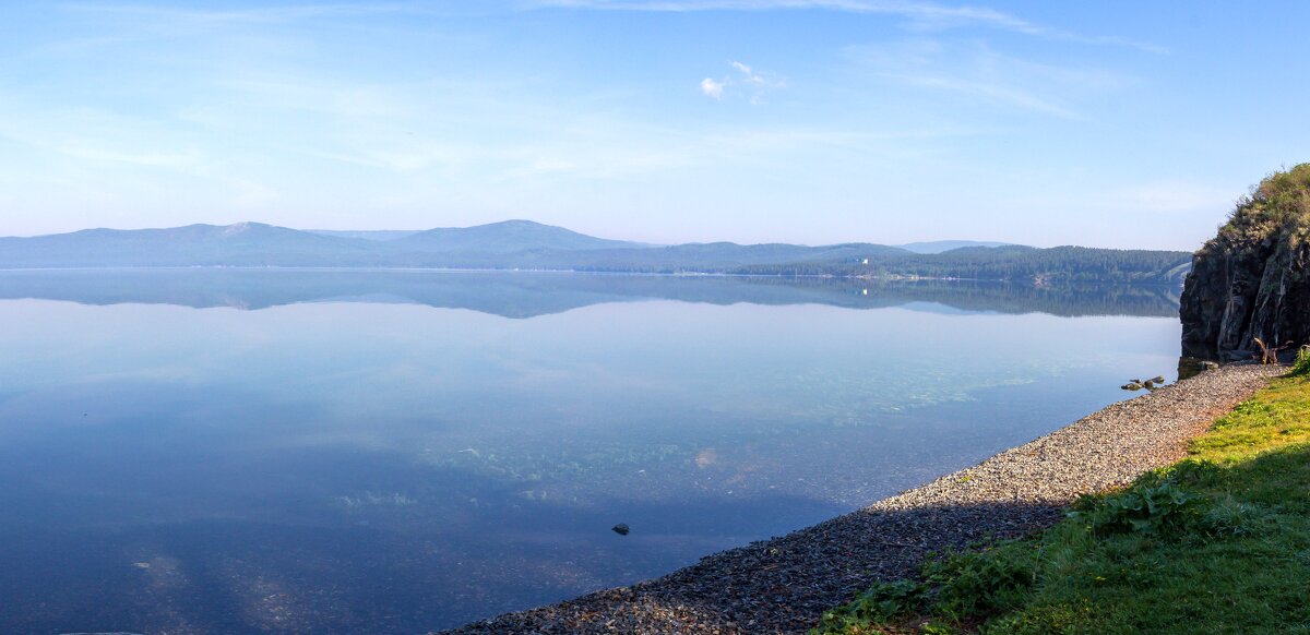 Летнее утро на озере Тургояк. - Алексей Трухин