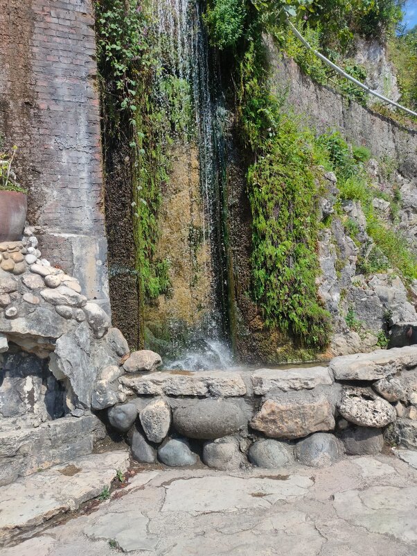 Водопад в Новом Афоне - Ирэн 